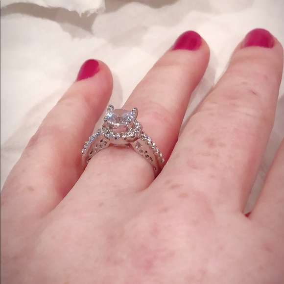 5/$50 White Sapphire & Silver Engagement Ring - Picture 3 of 5